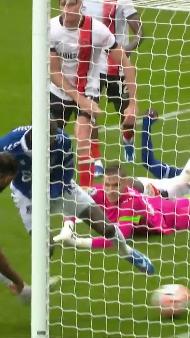 All Goals from Everton vs. Luton Town in the 1st Half
