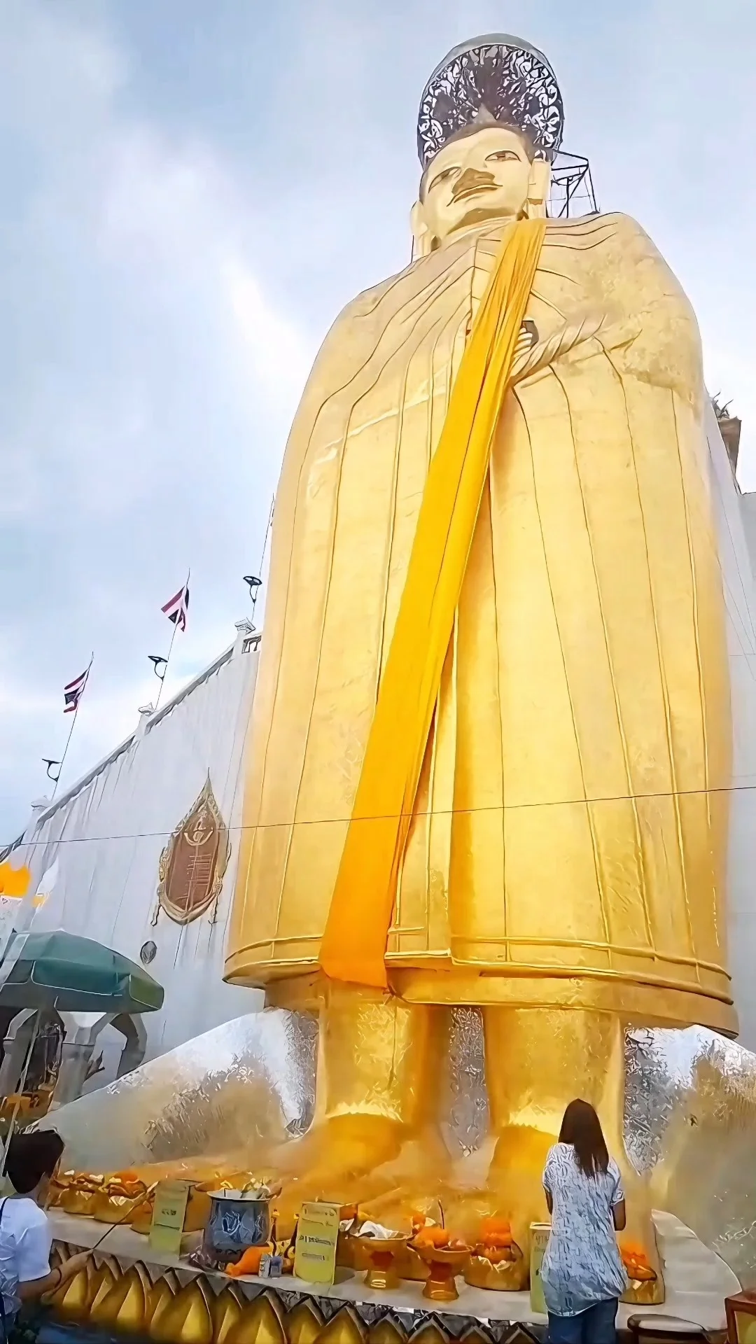 พาเที่ยววัดอินทรวิหารหลวงพ่อโต บางขุนพรหม เสริมดวง แก้ชง ขอพรสิ่งศักดิ์สิทธิ์ครบ