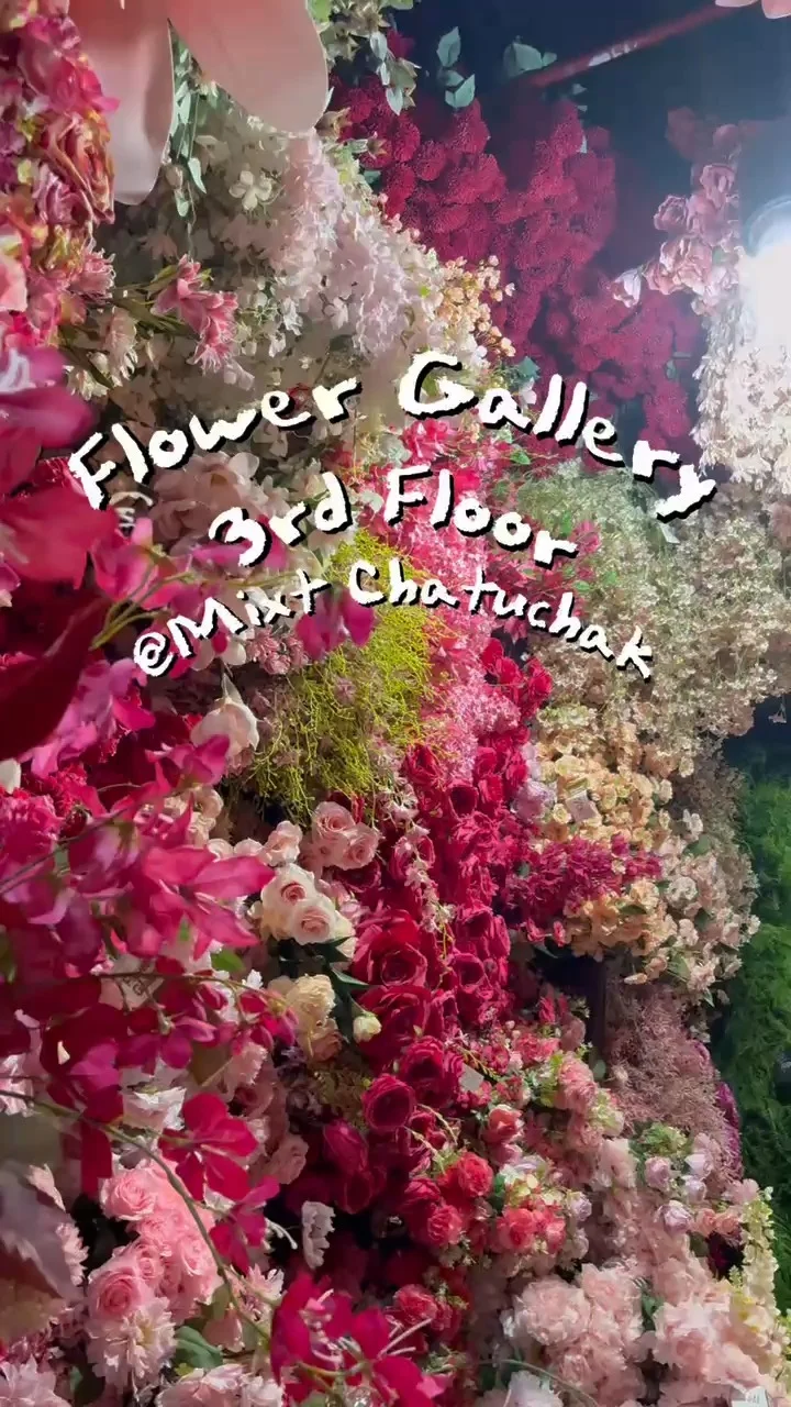 พาไปชมร้าน Flower Gallery ธีม Christmas ที่ Mixt Chatuchak