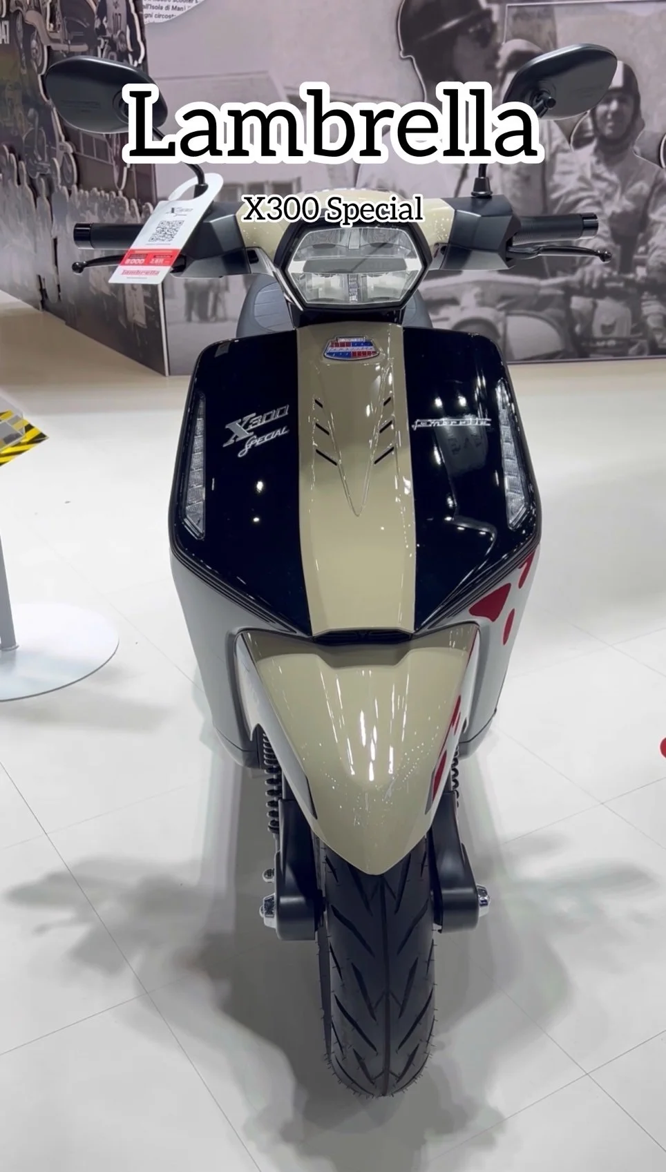 พาชมมอเตอร์ไซค์ Lambretta รุ่น X300 Special