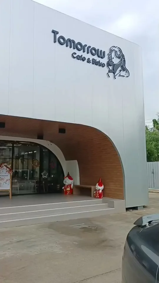 รีวิว Tomorrow Cafe & Bistro ร้านสวย เครื่องดื่มราคาดี ขนมอร่อย