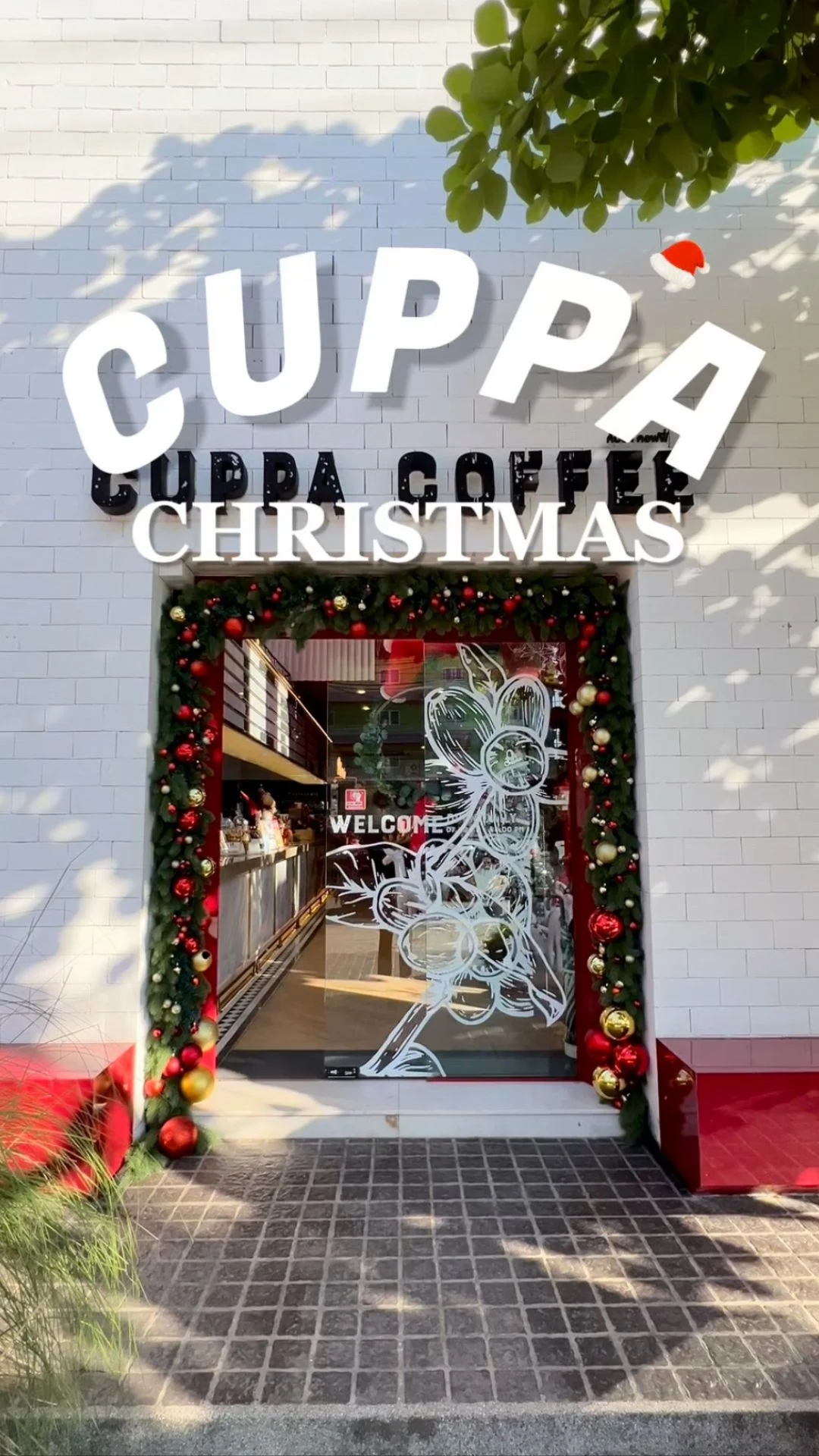 คาเฟ่ที่สายถ่ายรูปต้องมา CUPPA COFFEE สุราษฎร์ธานี ตกแต่งธีมคริสต์มาสแบบจัดเต็ม