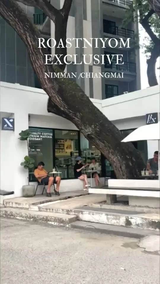 ร้านกาแฟบนถนนศิริมัง-นิมมาน ที่คนมานั่งชิลตั้งแต่เช้าตรู่
