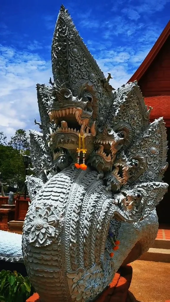 พญานาคราช วัดป่าคลอง 11 ปทุมธานี