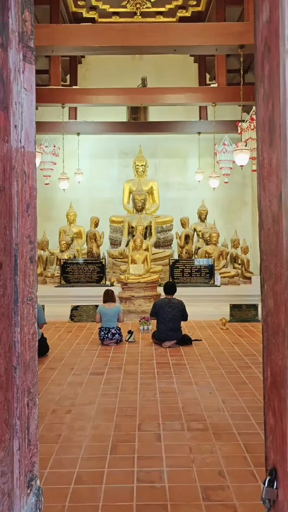 โบสถ์มหาอุตม์ 400 ปี วัดปราสาท นนทบุรี