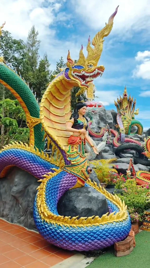 พญานาคราช เก้าตระกูล วัดดอนขนาก นครปฐม