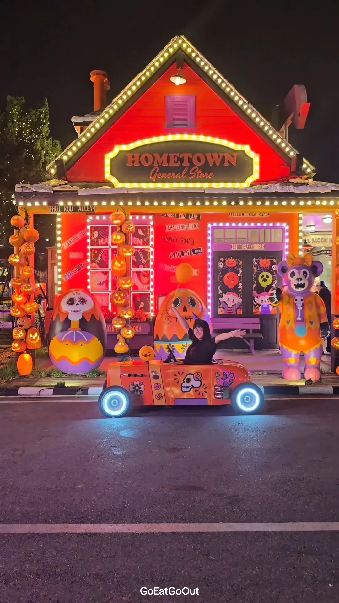 ฉลองเทศกาลฮาโลวีนสุดสนุกที่ Chocolate Ville กับงาน Hola Halloween